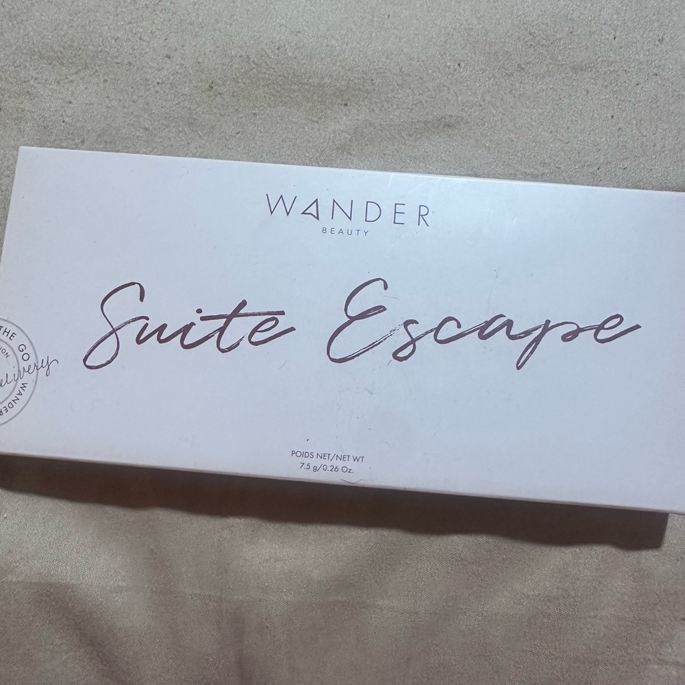 Wander Beauty Cream Eyeshadow Palette